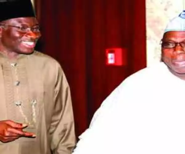 Jonathan Hits Back At Obasanjo 